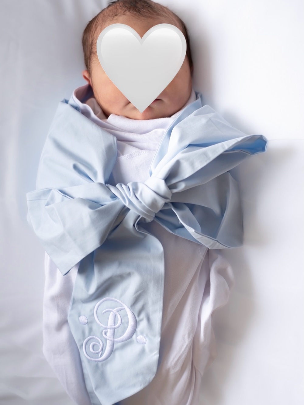 The Beaufort Bonnet Company Bow Swaddle with P Monogram
